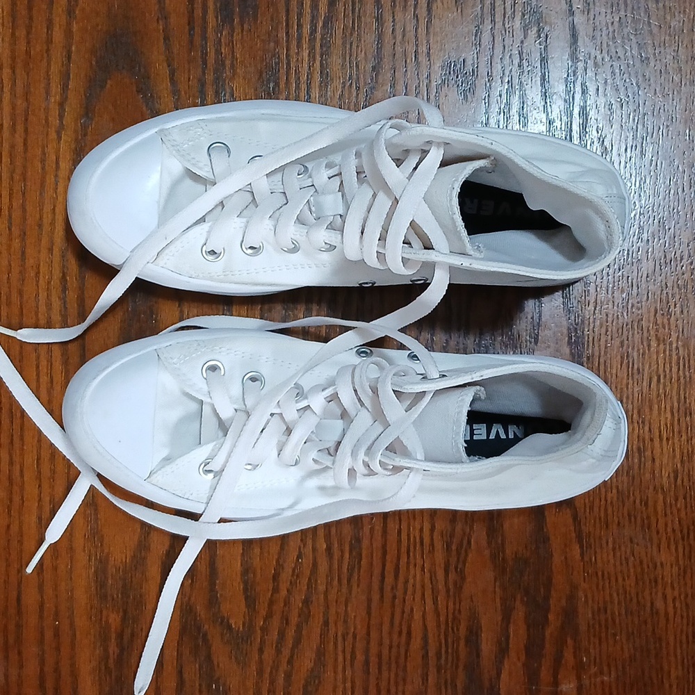 White Hightop Converse Canvas Sneakers